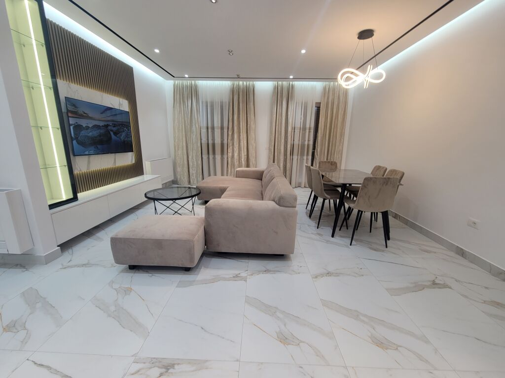 Apartament Luksoz 2+1+2 me qera Kompleksi Delijorgji