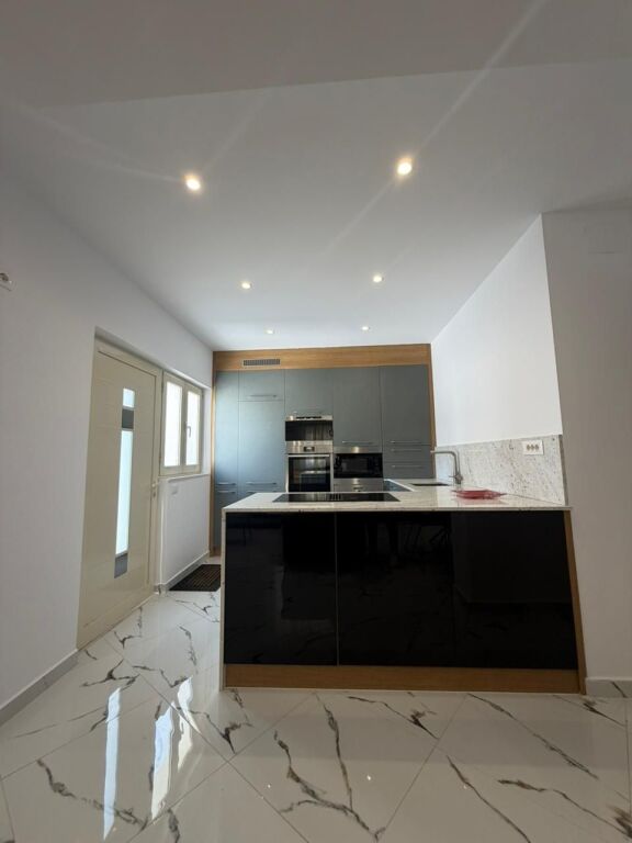 Apartment for Rent – 5 Maji, near the pizzeria “Fontana” - Tirana
