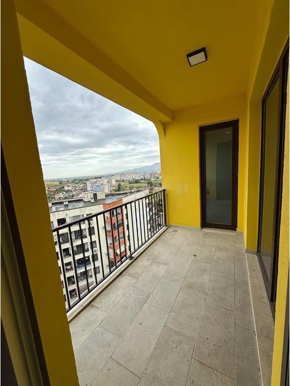 3+1+2 apartment for sale in the Grand Gallery complex, Yzberish.