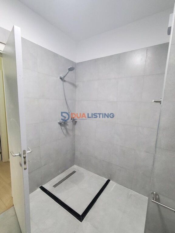 Affittiamo appartamento 2+1+2 con parcheggio presso Met Invest, Lago Secco.