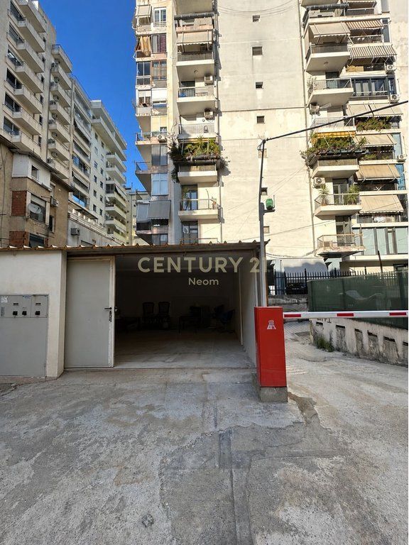 UNIQUE PENTHOUSE FOR SALE IN THE HEART OF THE FORMER BLOK Exclusive Penthouse – A New Standard of Luxurious Living!
