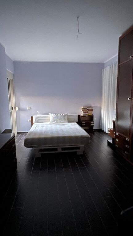 Apartment 2+1 Vlore , Rruga e Cipajve (Gjergj Arianiti)