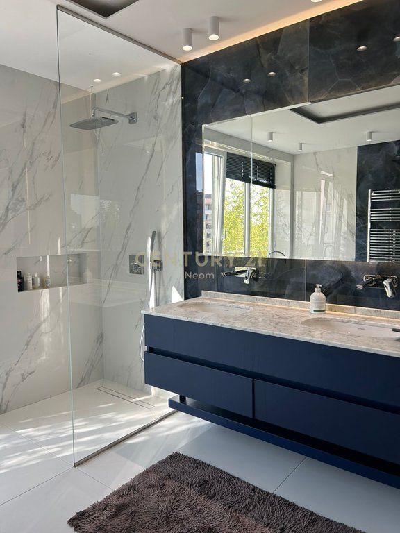 UNIQUE PENTHOUSE FOR SALE IN THE HEART OF THE FORMER BLOK Exclusive Penthouse – A New Standard of Luxurious Living! 1,200,000 €