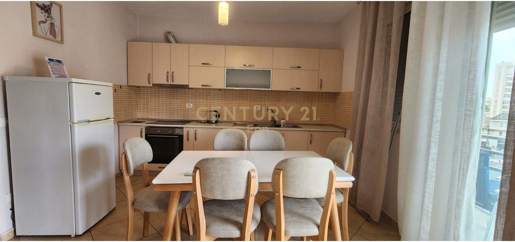 FOR RENT APARTMENT 3+1+2 NEAR THE PORT !