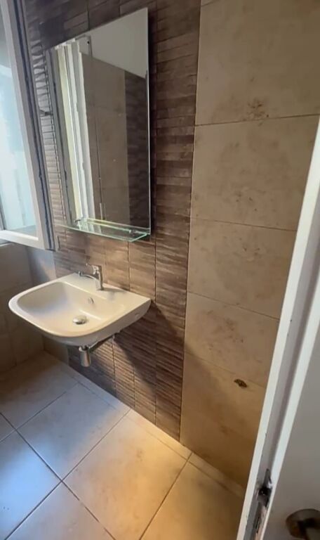 AFFITTASI 2+1 PRESSO L'EX CAMPO DELL'AVIAZIONE, 450 EURO