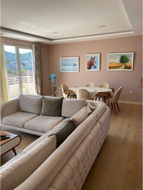 VENDESI DUPLEX A KOMBINAT – SUPER OPPORTUNITÀ DI INVESTIMENTO!