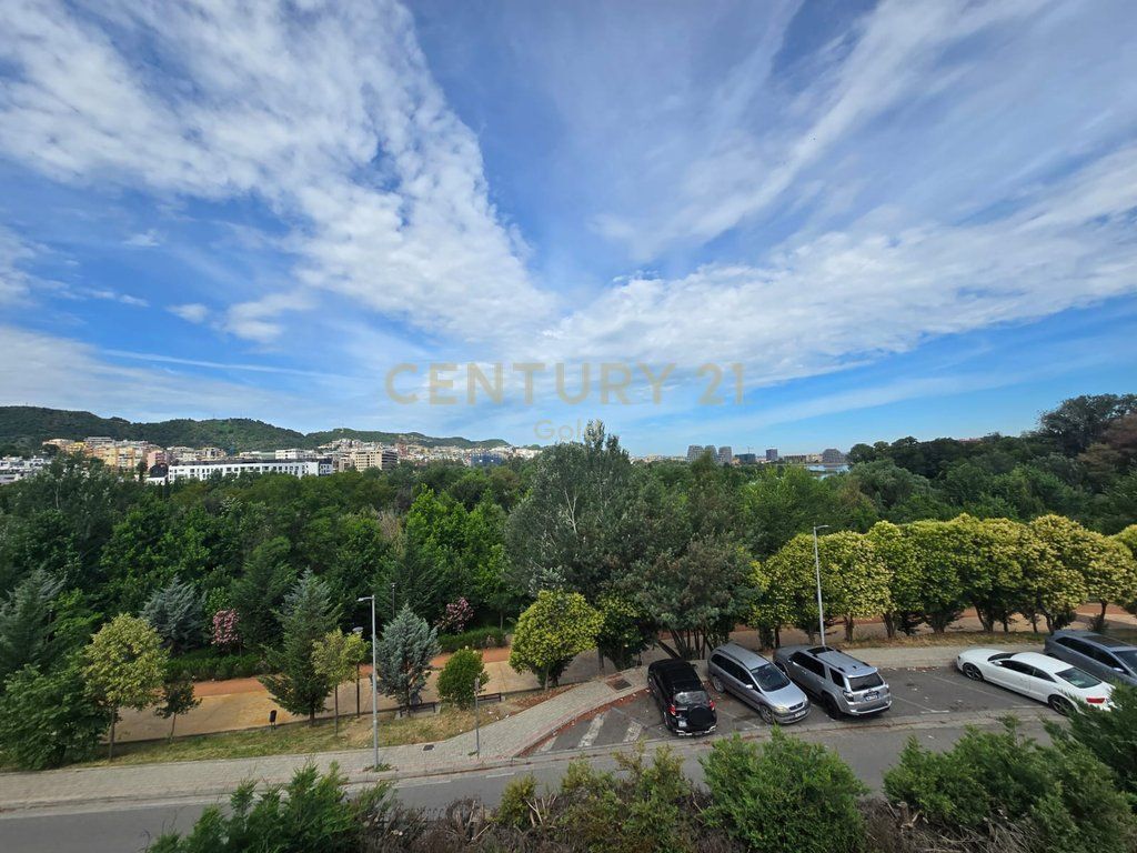 APPARTAMENTO IN AFFITTO AL LAGO DI TIRANA. 900 € /Mese