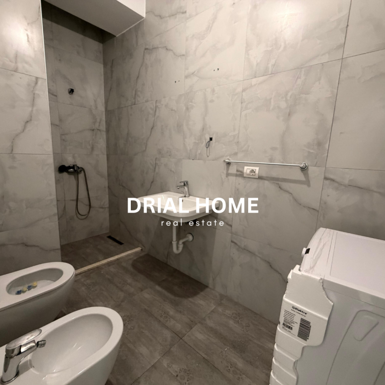 APARTAMENT ME QERA 1+1