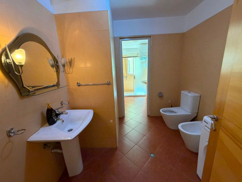 Affittasi appartamento 2+1 vicino al lago secco