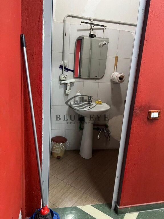 Business Premises for Rent near the Train Station