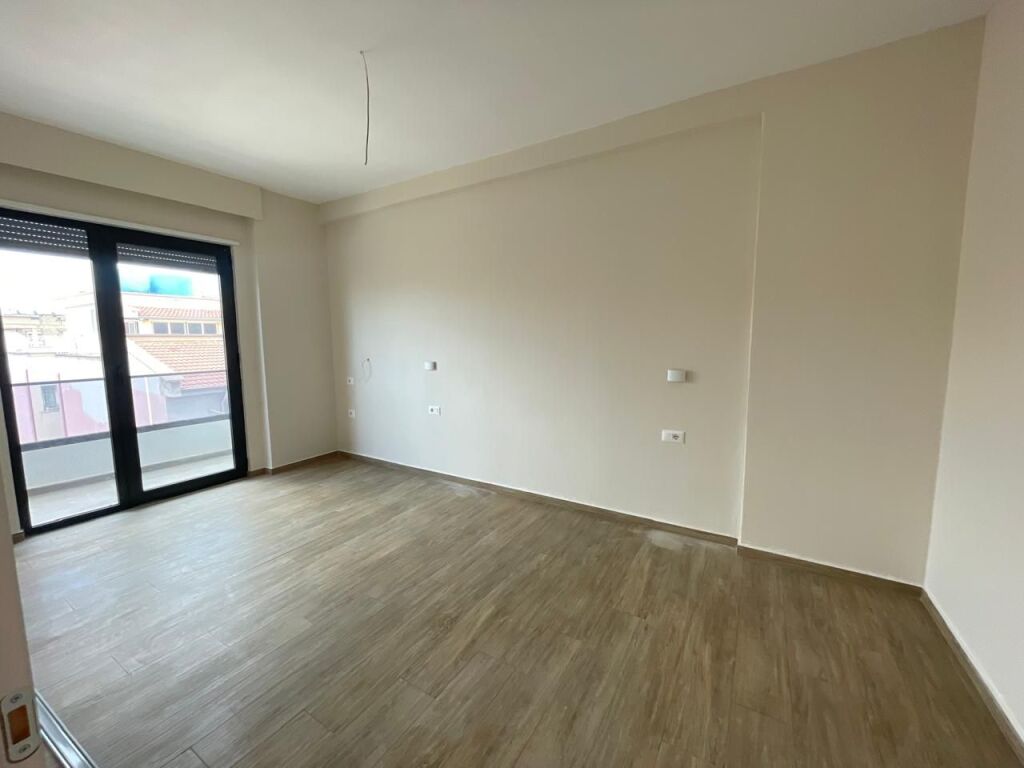 Apartment 2+1 in Vlore