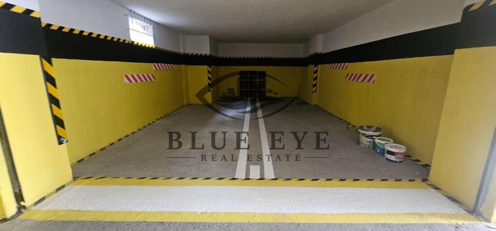 Garage in Vendita nel Quartiere 4