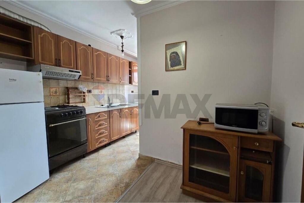 PER QIRA APARTAMENT 1+1 NE RRUGEN MYSLYM SHYRI!