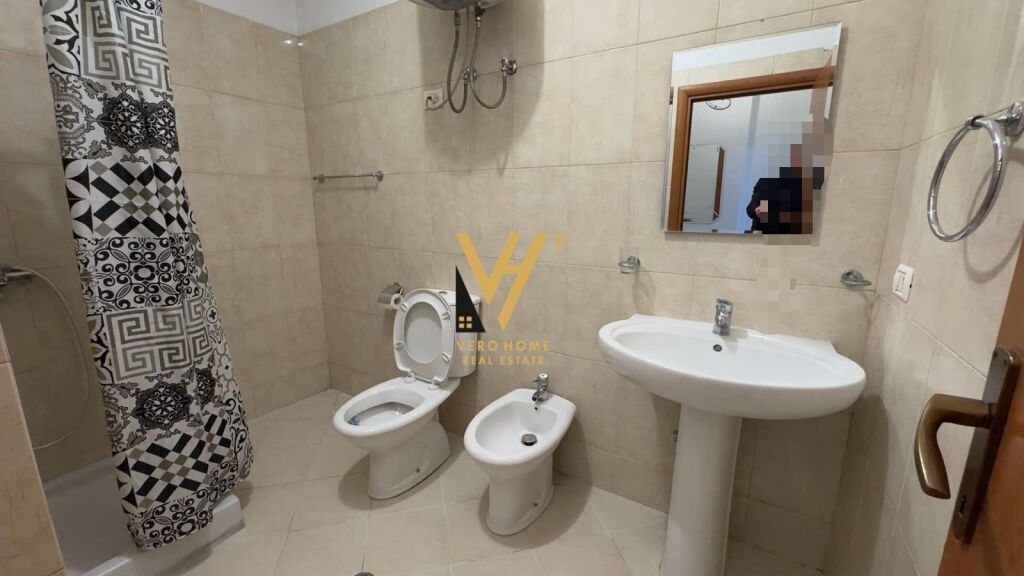 AFFITTASI APPARTAMENTO 1+1+BLK VICINO AL CENTRO 65.000 LEKE