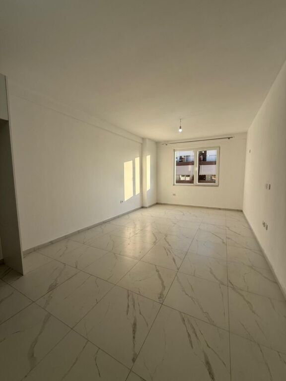 APARTAMENT ME QERA 2+1