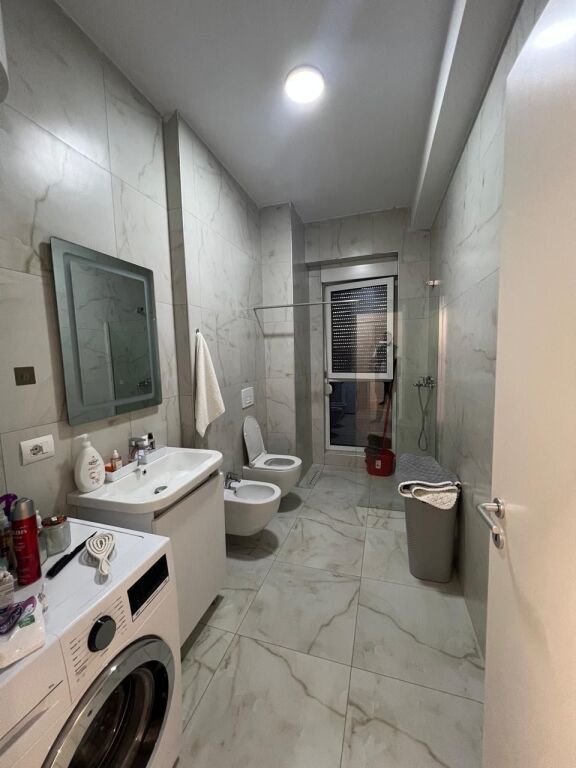 2+1, palazzi contattare jordan misja, 600 mila leke