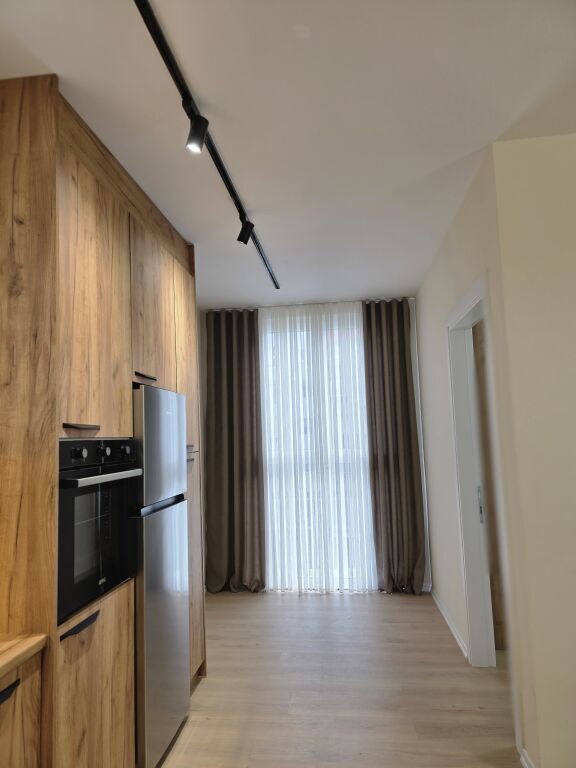 SHITET APARTAMENT 2+1 – RRUGA "MIGJENI", TIRANË