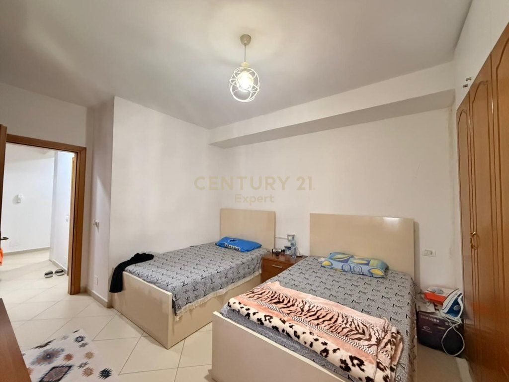 Apartament 1+1 me Post Parkimi për shitje në Astir, Tiranë!