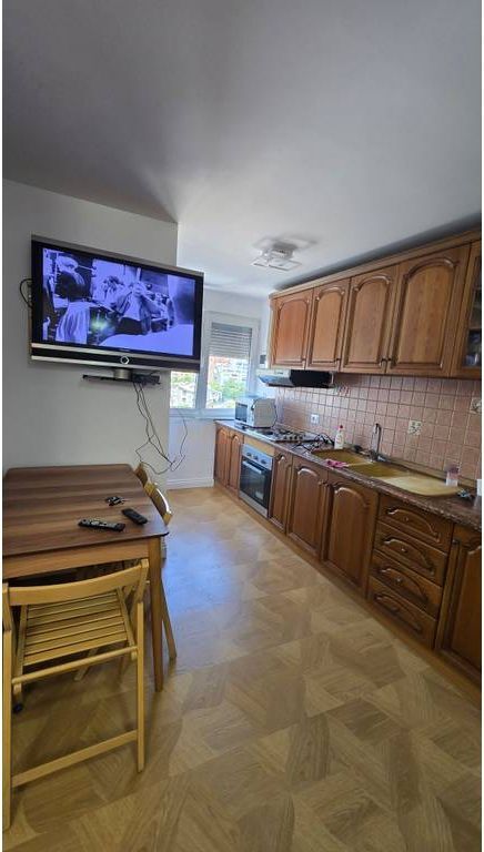 Shitet , Apartament 2+1 , Selite , Tirane