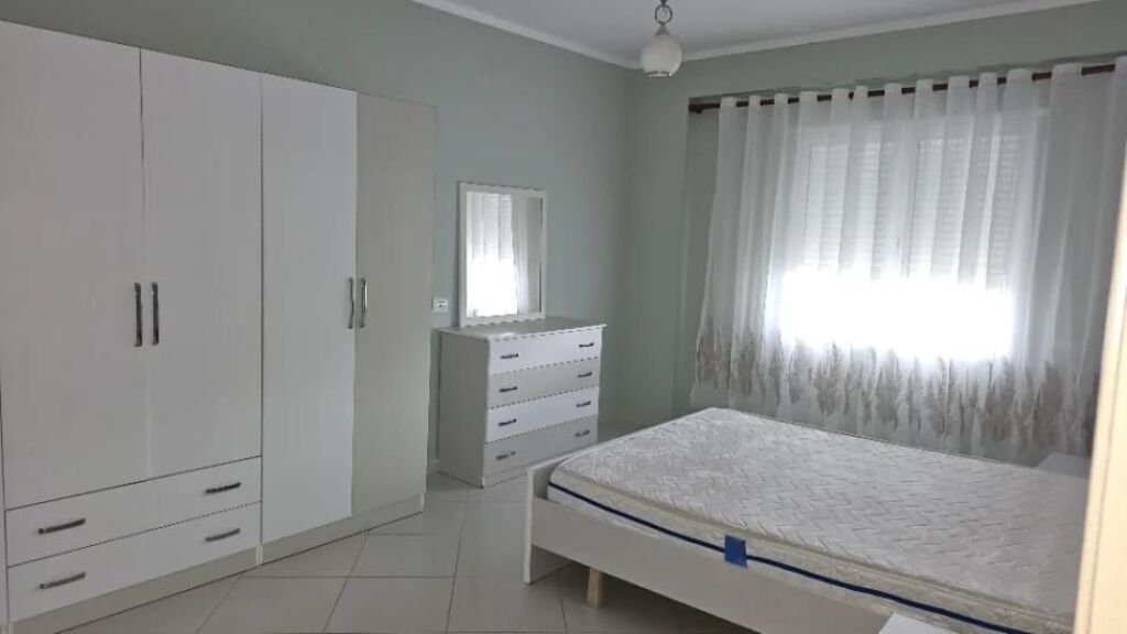 Affitto | Apartament 2 + 1 | Kopshti Zoologjik | 650 €/mese