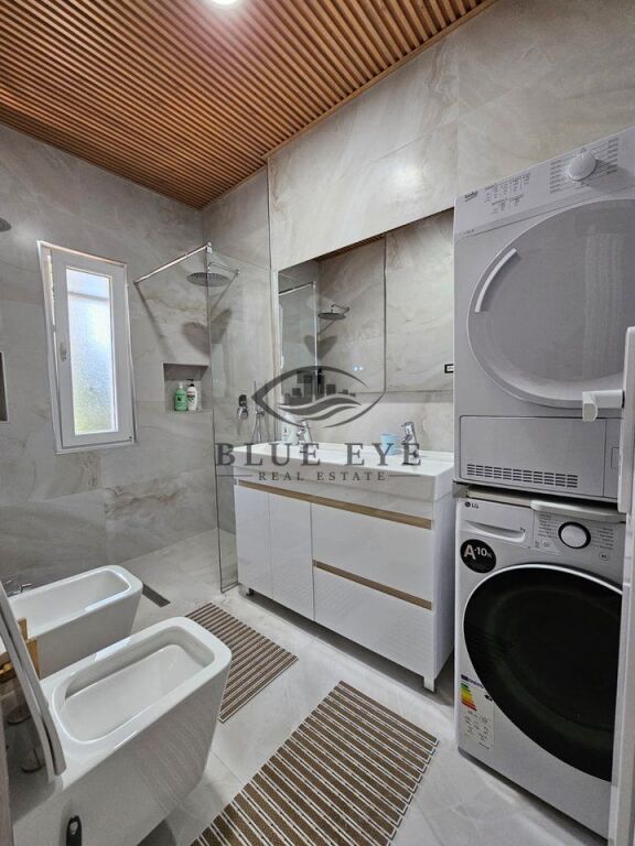Luxury Villa with Sea View and Pool for Sale, in Durres!