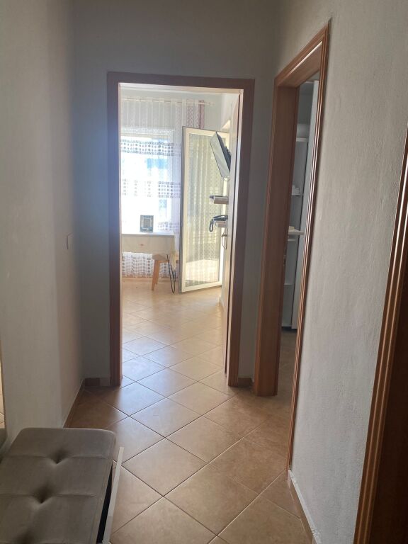 🏡 Appartamento 1+1+ Garage in Vendita, complesso con piscina - Mali i robit