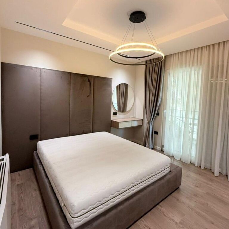 🌇✨ Apartment 2+1+2 for Rent – Near the Artificial Lake, Tirana 🌿🏡