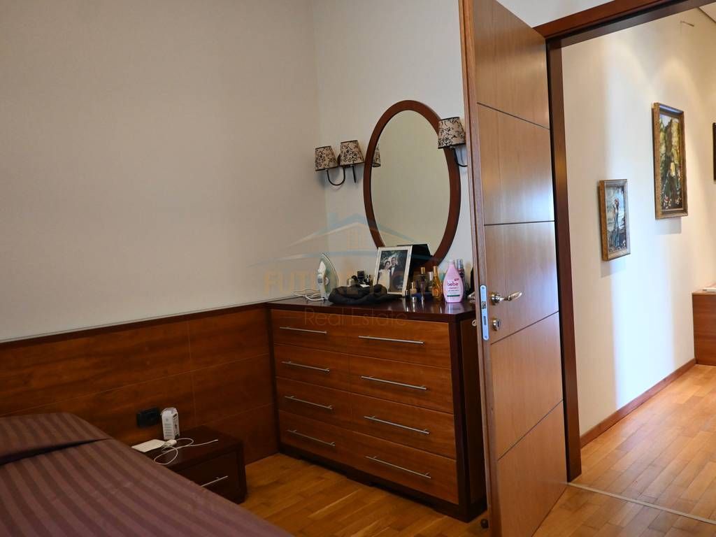 Sale, Penthouse 3+1+3, Kodra e Diellit.