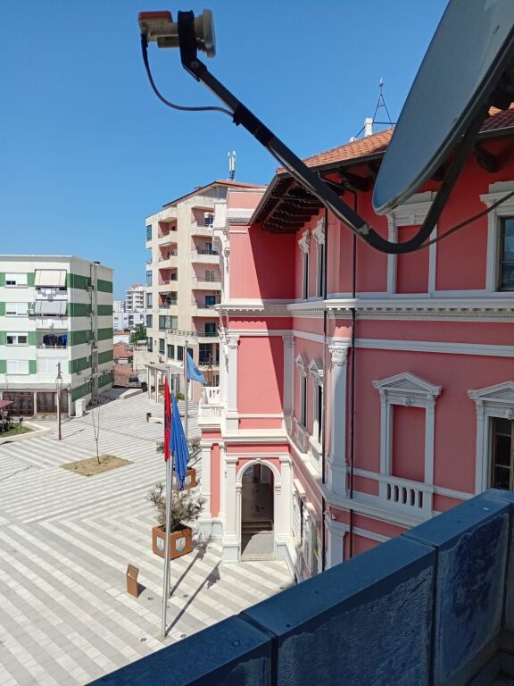 Apartament me qera