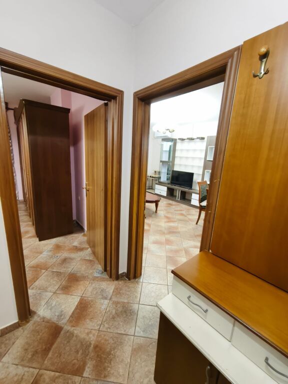 For rent "Commune of Paris"