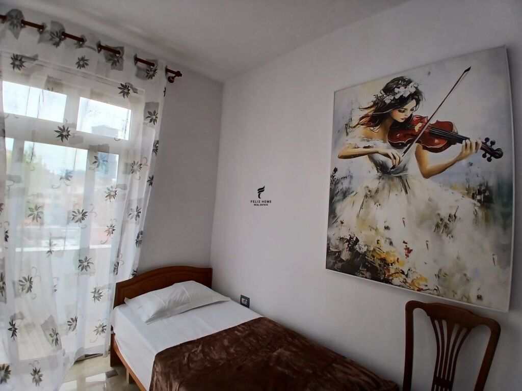 APARTAMENT ME QERA 2+1 RRUGA E DURRESIT 65.000 LEKE FH-80011