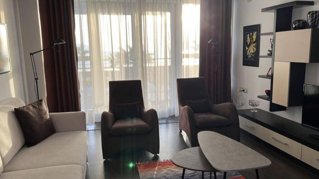 Appartamento In Affitto Sul Lungomare