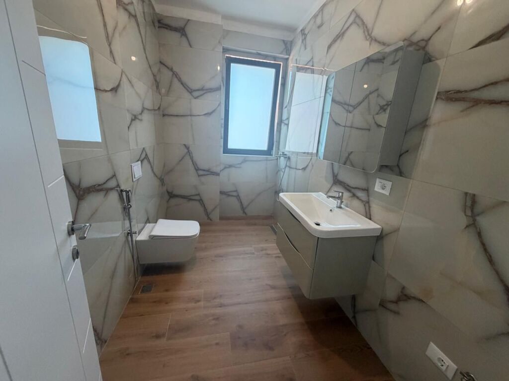 🏡 APARTAMENT PREMIUM PËR SHITJE / QIRA – MYSLYM SHYRI