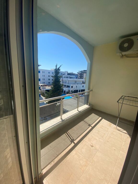 Apartment 1+1 for sale at Mali i Robit