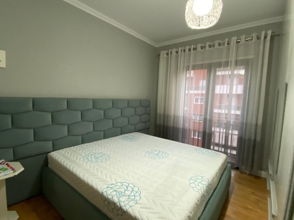 🏡 Jepet Apartament me Qira 3+1  📍 green city