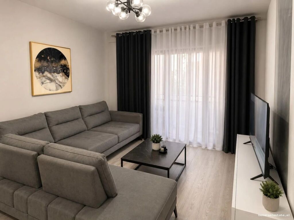 Apartament Ne Shitje 2+1 tek Kopshti Botanik (ID B120878) Tirane