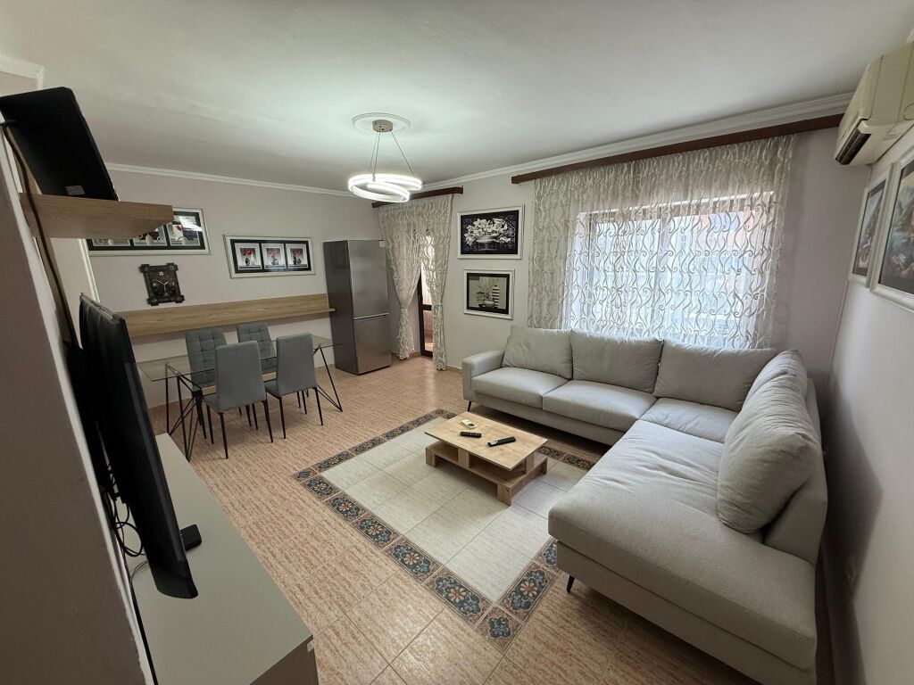 2+1,tabakeve mosque,4th floor,550 thousand leke