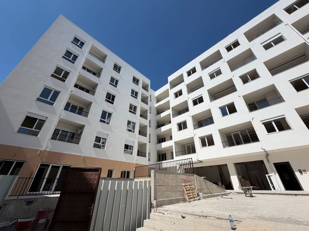 🌊 Appartamento 1+1 in Vendita 📍Golem, Palazzi Alb-Golem