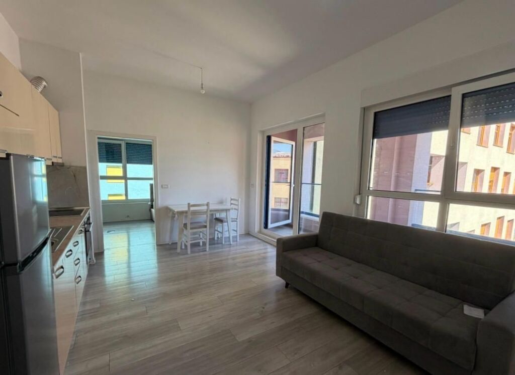 Apartment for rent 1+1 - 📍Ali Demi, Mangalem complex -400 thousand lek