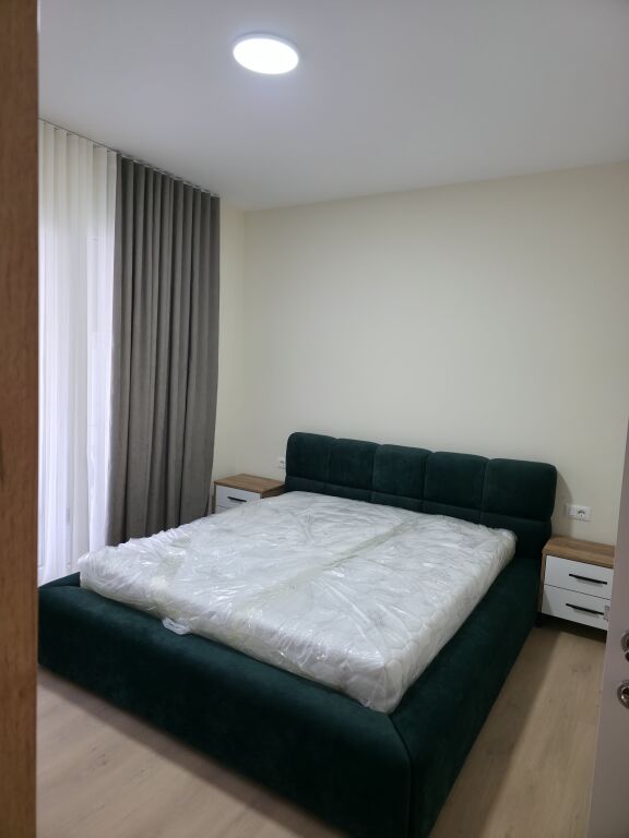 SHITET APARTAMENT 2+1 – RRUGA "MIGJENI", TIRANË