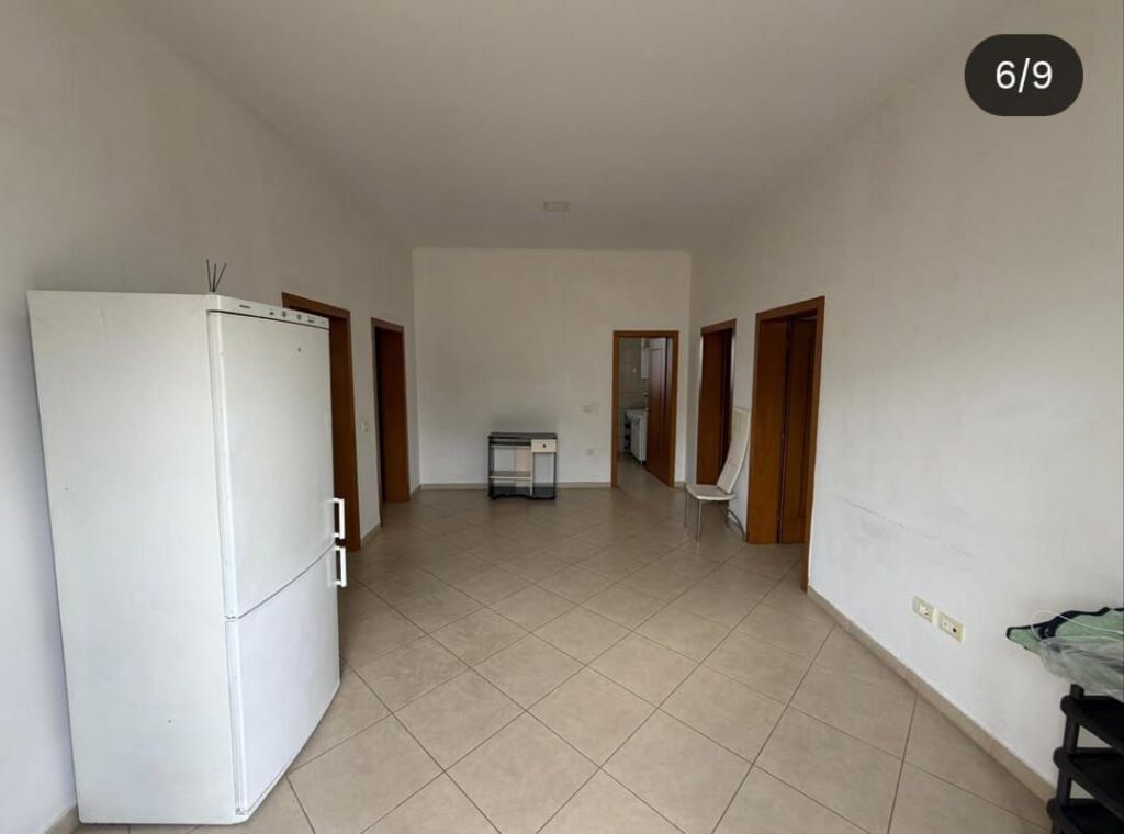 Jepet me qera Apartament 2+1+2 ne Sauk/ Zone Vilash.