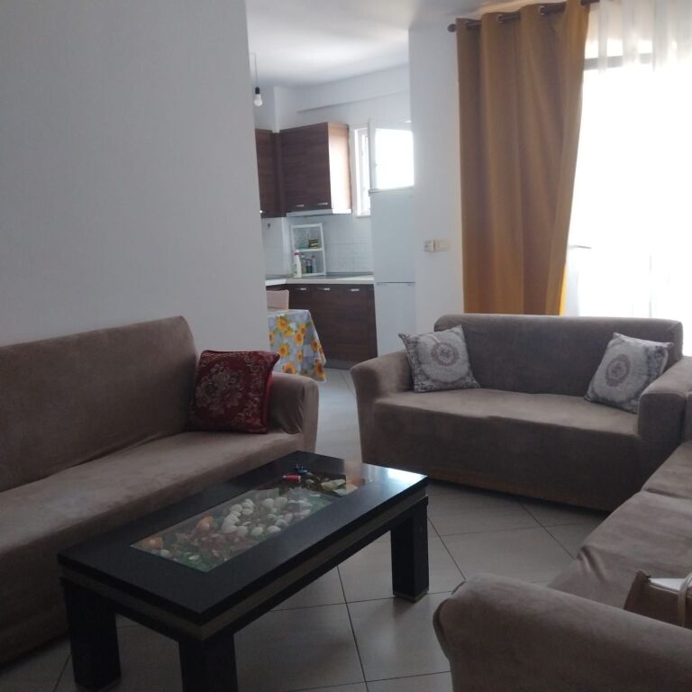 Appartamento 1+1 in affitto – Astir (Palazzo di Ilir Meta) !