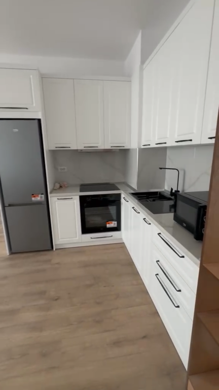 Apartament 2+1 per qera Univers City !