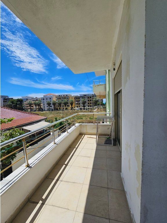 FOR SALE 2+1+2 APARTMENT ON THE ADRIATIC BEACH DURRES !