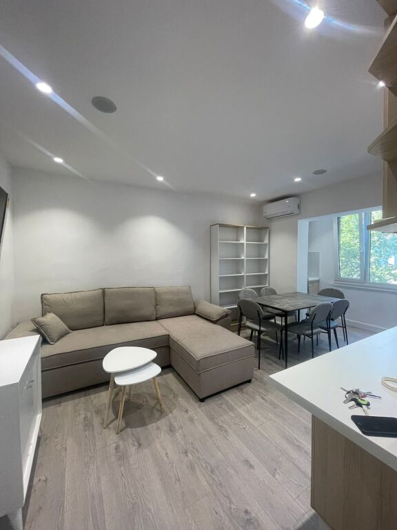 APARTAMENT PER QERA PRANE SPAK