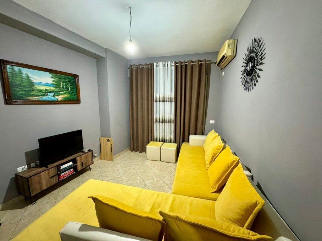 Apartament 1+1 per shitje ne zonen e Astirit