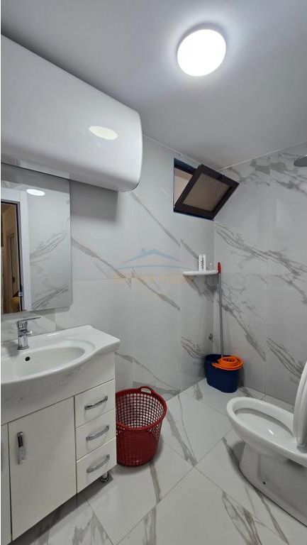 Shitet , Apartament 2+1 , Selite , Tirane