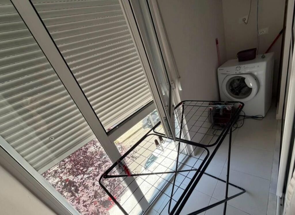 Apartament me qera 2+1 - 📍Rruga Barrikadave , prane bustit Vojo Kushi- 750 Euro