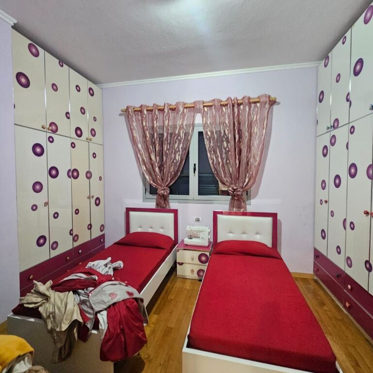 🏡 **JEPET ME QERA SUPER APARTAMENT 3+1 NË SHIJAK**