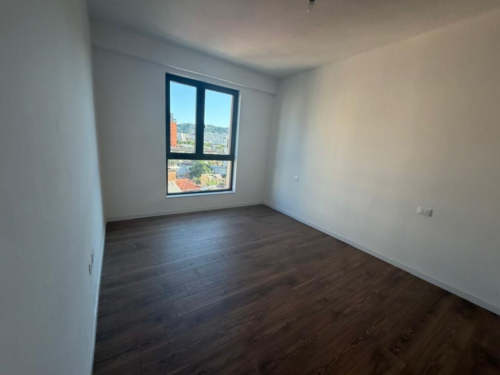 🏡 APARTAMENT PREMIUM PËR SHITJE / QIRA – MYSLYM SHYRI